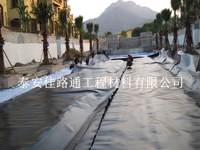 污水處理防滲膜施工過程邊界處理值得關(guān)注