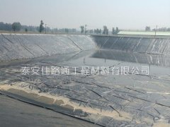 養(yǎng)殖防滲膜的生產(chǎn)為何要加入碳黑？