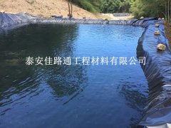 魚(yú)塘防滲膜頂破能力測(cè)試：探索新材料的堅(jiān)韌與