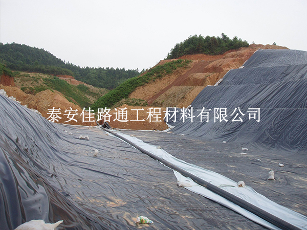 垃圾填埋場(chǎng)防滲膜裁剪，這些技巧讓施工更省心